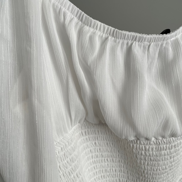 Lillie Balloon Sleeve Smocked Top - Picture 5 of 5